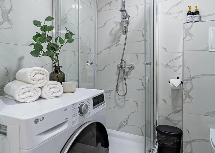 Pailsek Rasytes Oazeje, Kaune Daire